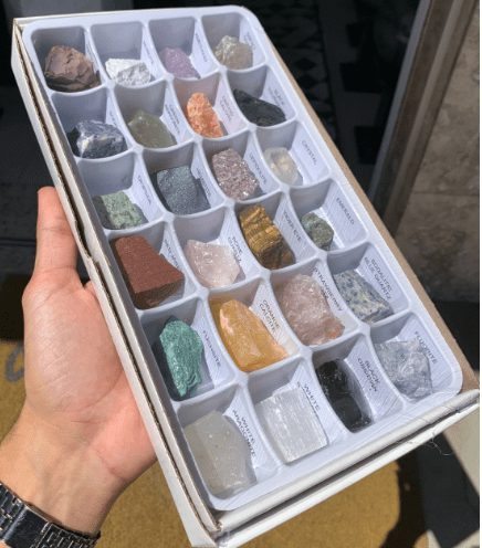 Box 24 Minerais de Coleção Bruto Natural Para Estudante ou Celeção